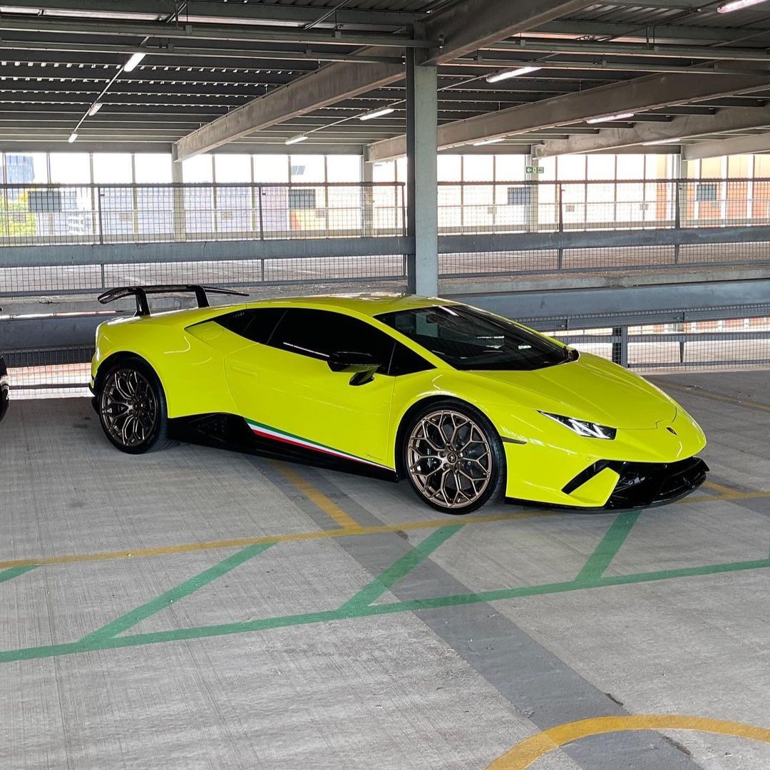 Super Gloss Racing Yellow