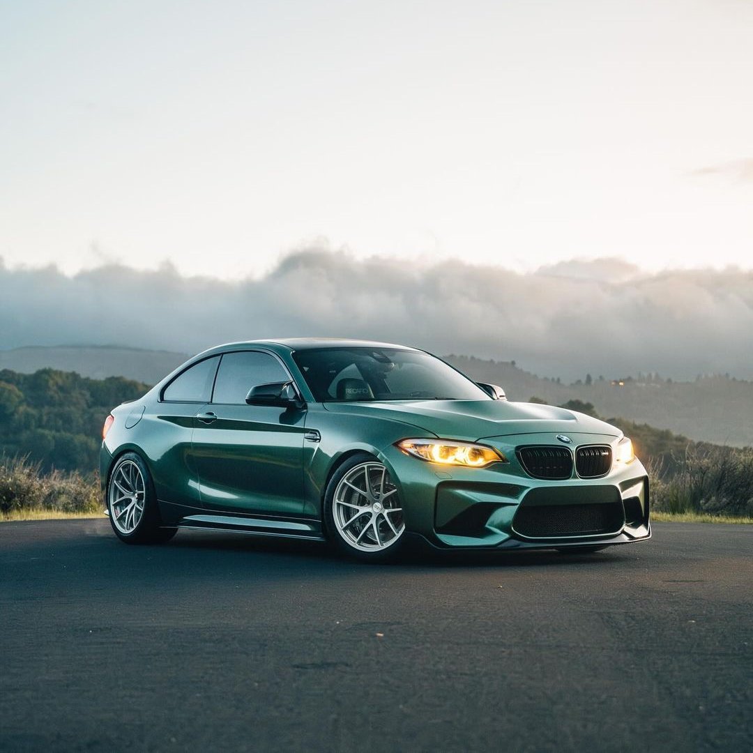 Super Gloss Metallic Racing Green